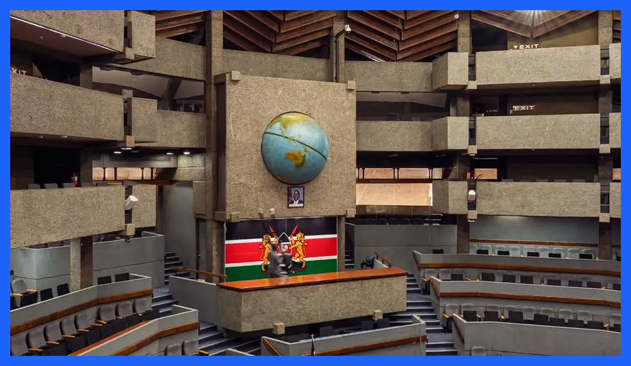 سالن بروتالیستی KICC؛ مرکز فرماندهی جهانی در قلب شهر (+عکس)