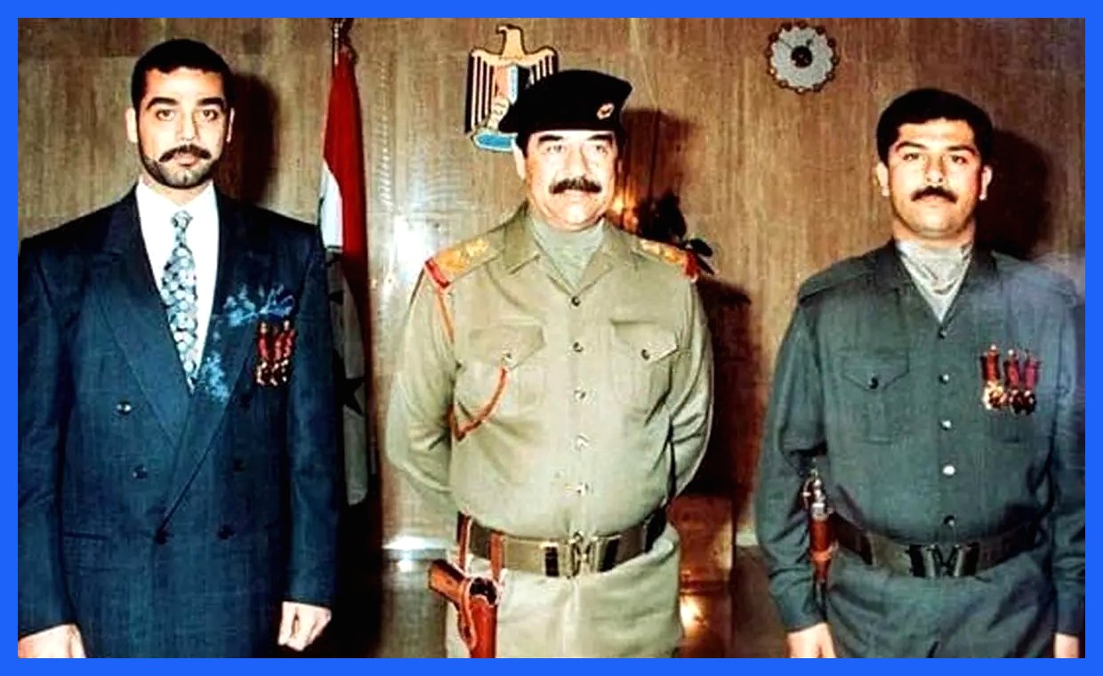 عدی، پسر بی‌رحم صدام، در حال موتورسواری با خانواده‌اش در دهه ۶۰