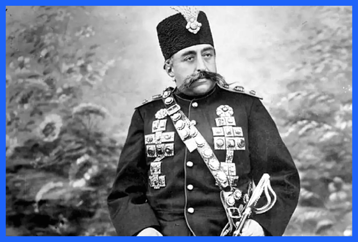 «مظفرالدین شاه» در کنار پسرش محمدعلی و نوه اش حسینعلی میرزا(عکس)