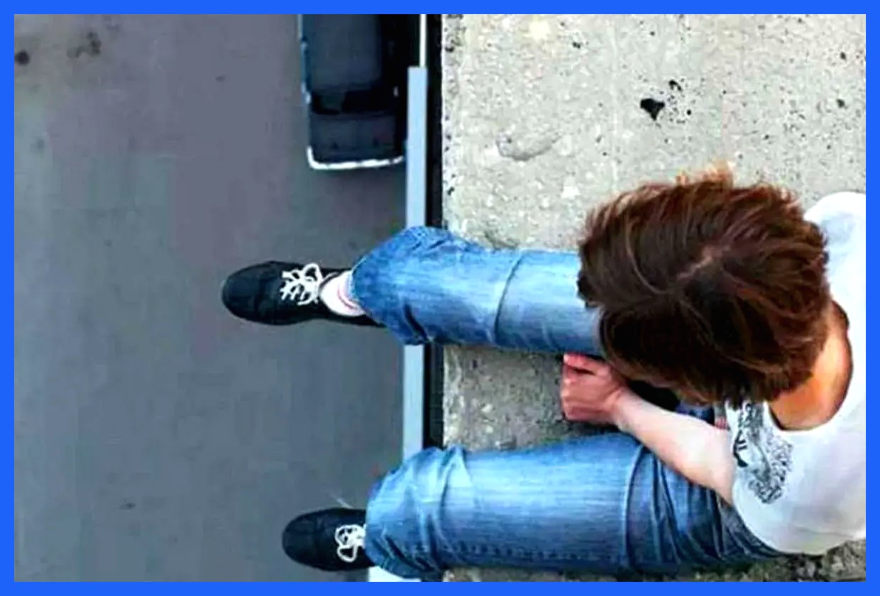 خودکشی را دست کم نگیرید؛ هشدار جدی برای نظام آموزشی کشور