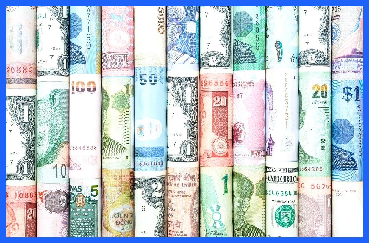 نرخ دلار، یورو و سایر ارزها در عصر دوشنبه ۲۴ آذر اعلام شد