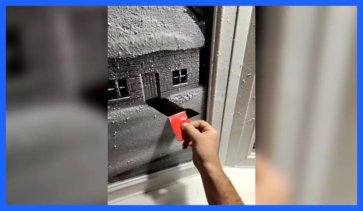 هنرمند بریتانیایی با اسپری برف، پنجره‌ها را به آثار هنری تبدیل می‌کند! (فیلم)