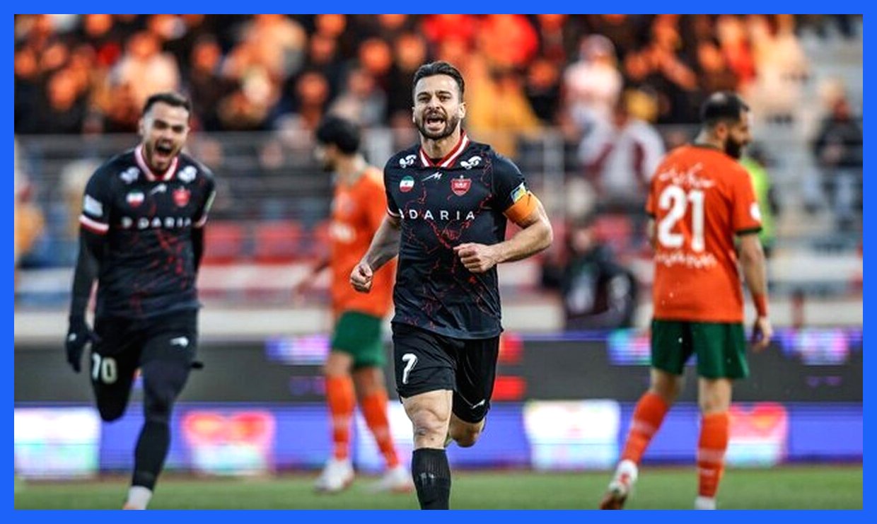 پرسپولیس به طور موقت قله لیگ برتر را فتح کرد