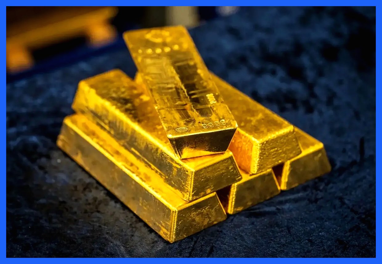 قیمت طلا در بازار جهانی امروز یک شنبه 9 آذر 1404