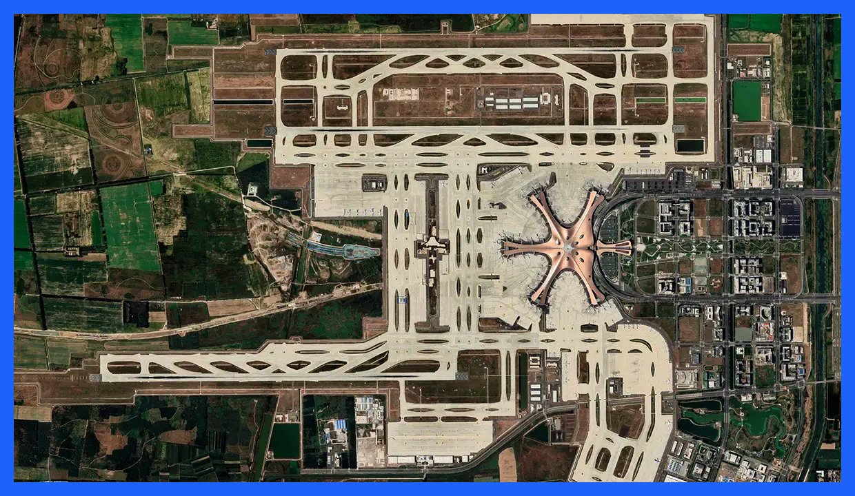 شاهکار زاها حدید: فرودگاه بین‌المللی داکسینگ پکن در چین