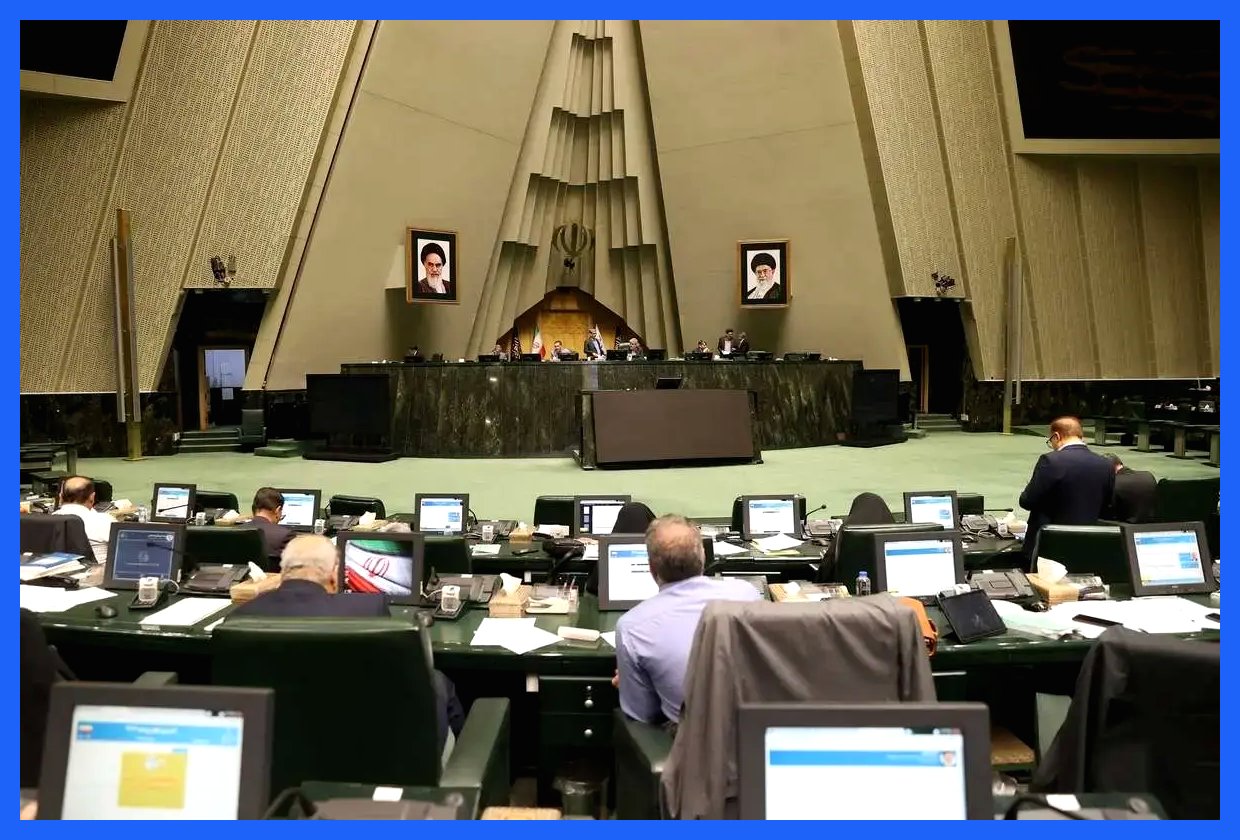 تایید مصوبه بنزین ۳ نرخی در هیئت تطبیق مجلس