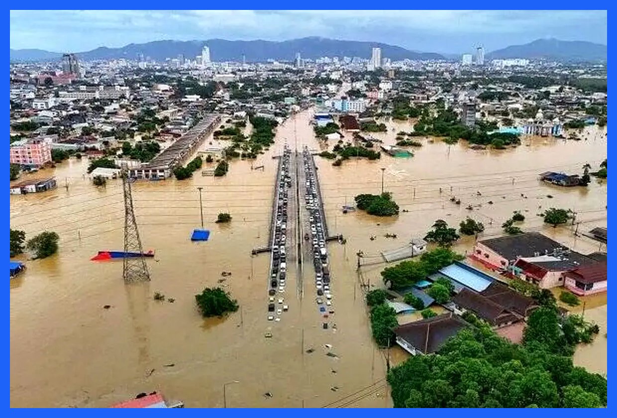 سیل در تایلند جان ۱۴۵ نفر را گرفت