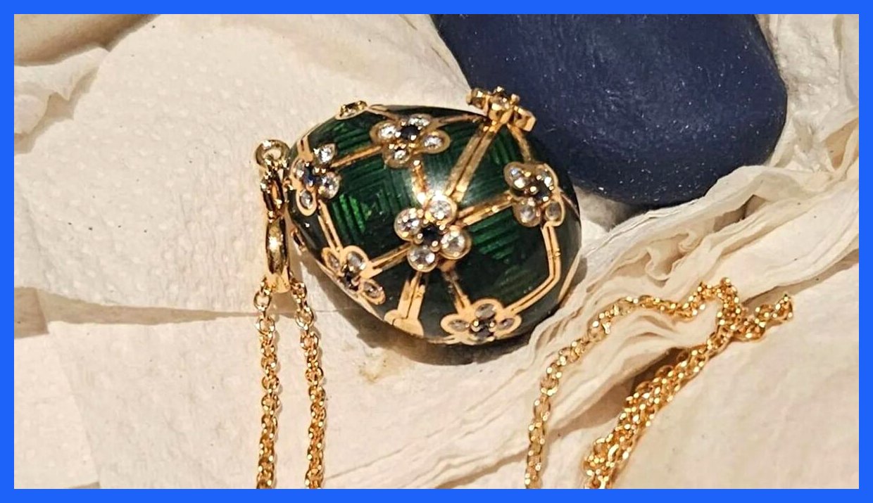 مردی که تخم اختاپوس جواهرنشان فابرژه را بلعید، دستگیر شد