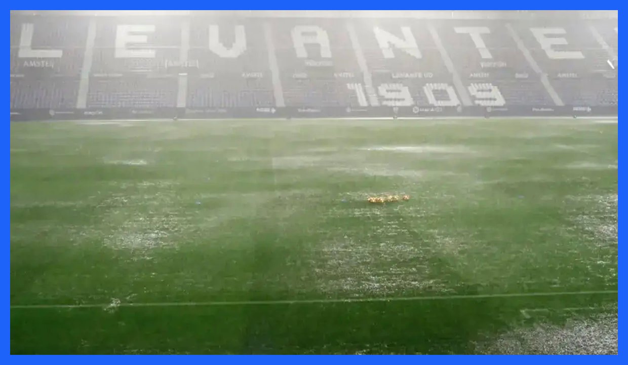 دیدار ویارئال و لوانته به خاطر بارندگی شدید لغو شد؛ اسپانیا در وضعیت هشدار قرمز قرار دارد