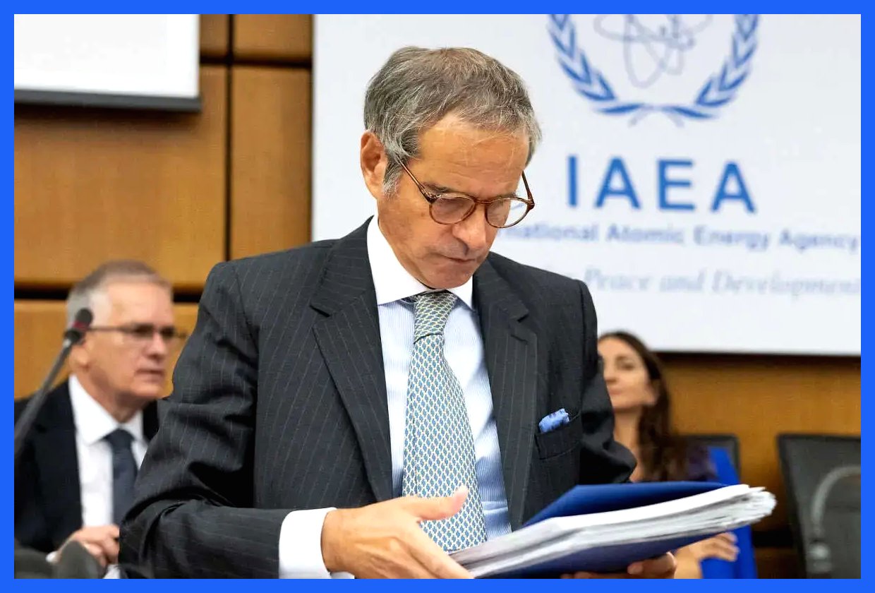رئیس آژانس بین‌المللی انرژی اتمی تأکید کرد که بدون دستیابی به یک توافق پایدار با ایران، تهدید هسته‌ای این کشور به‌مانند «شمشیر داموکلس» همچنان بر سر جامعه جهانی خواهد بود. وی افزود که نیاز به همکاری و گفتگوهای مستمر برای کاهش تنش‌ها و ایجاد اطمینان