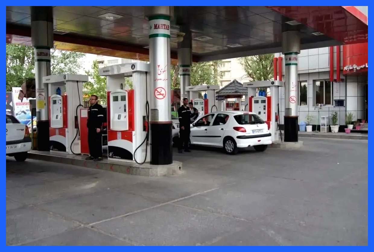 فرصت یک ماهه برای استفاده از بنزین ۱۵۰۰ و ۳۰۰۰ تومانی ویژه این افراد!