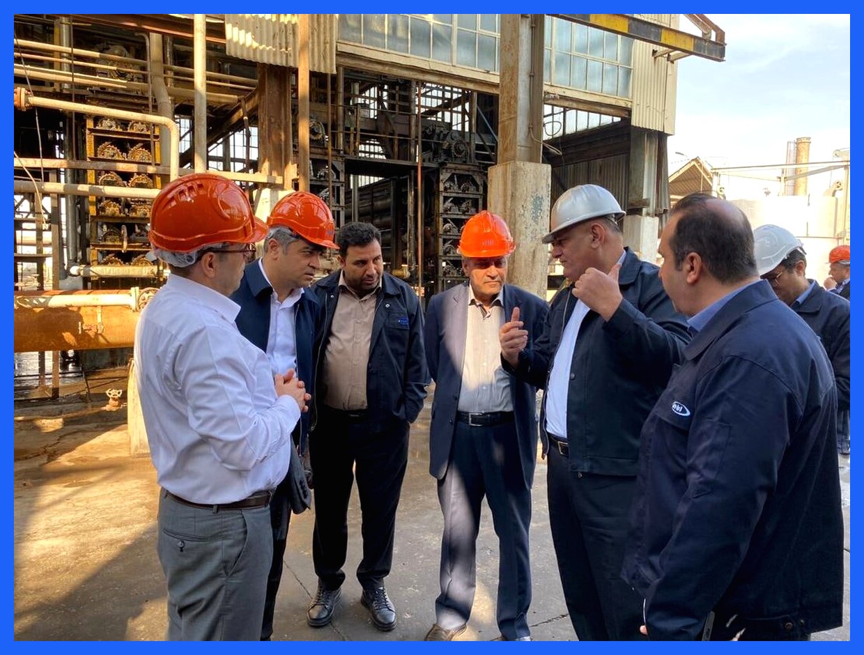  بازدید مهندس نجم‌الدین از پالایشگاه روغن‌سازی آبادان و پایانه صادراتی بندر امام (ره)