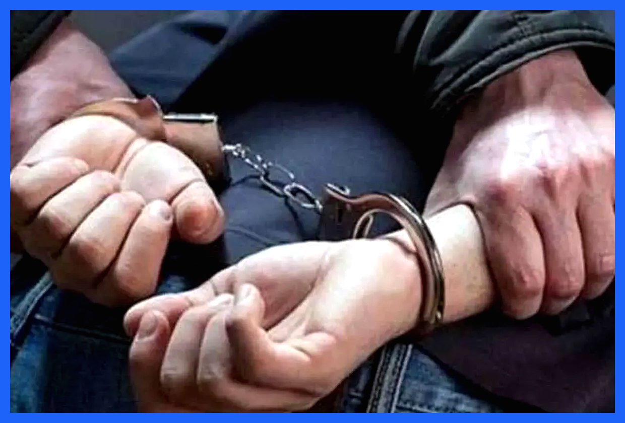 ۲ تبعه خارجی متهم به قتل از ایران به کشور خود مسترد شدند