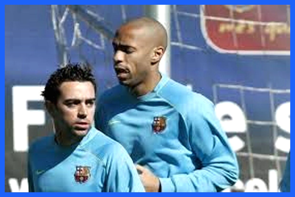 وقتی ژاوی عظمت باشگاه بارسلونا را به تیری آنری نشان داد