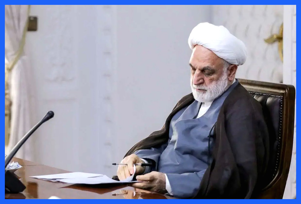 رئیس قوه قضاییه دستور ویژه‌ای به سازمان بازرسی کل کشور صادر کرد تا این سازمان به صورت فوق‌العاده به بررسی موضوع ارز بپردازد. این تصمیم به منظور نظارت و کنترل بهتر بر بازار ارز و جلوگیری از انحرافات احتمالی اتخاذ شده است. به گزارش آگاهنا، این اقدام نشان‌دهنده اهتمام قوه قضاییه به حفظ