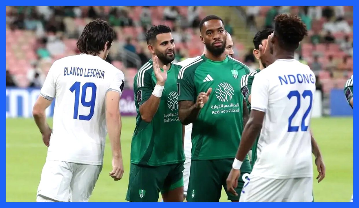 ریاض محرز در انتظار تصمیم الاهلی؛ تمدید قرارداد ستاره الجزایری به تعویق افتاد