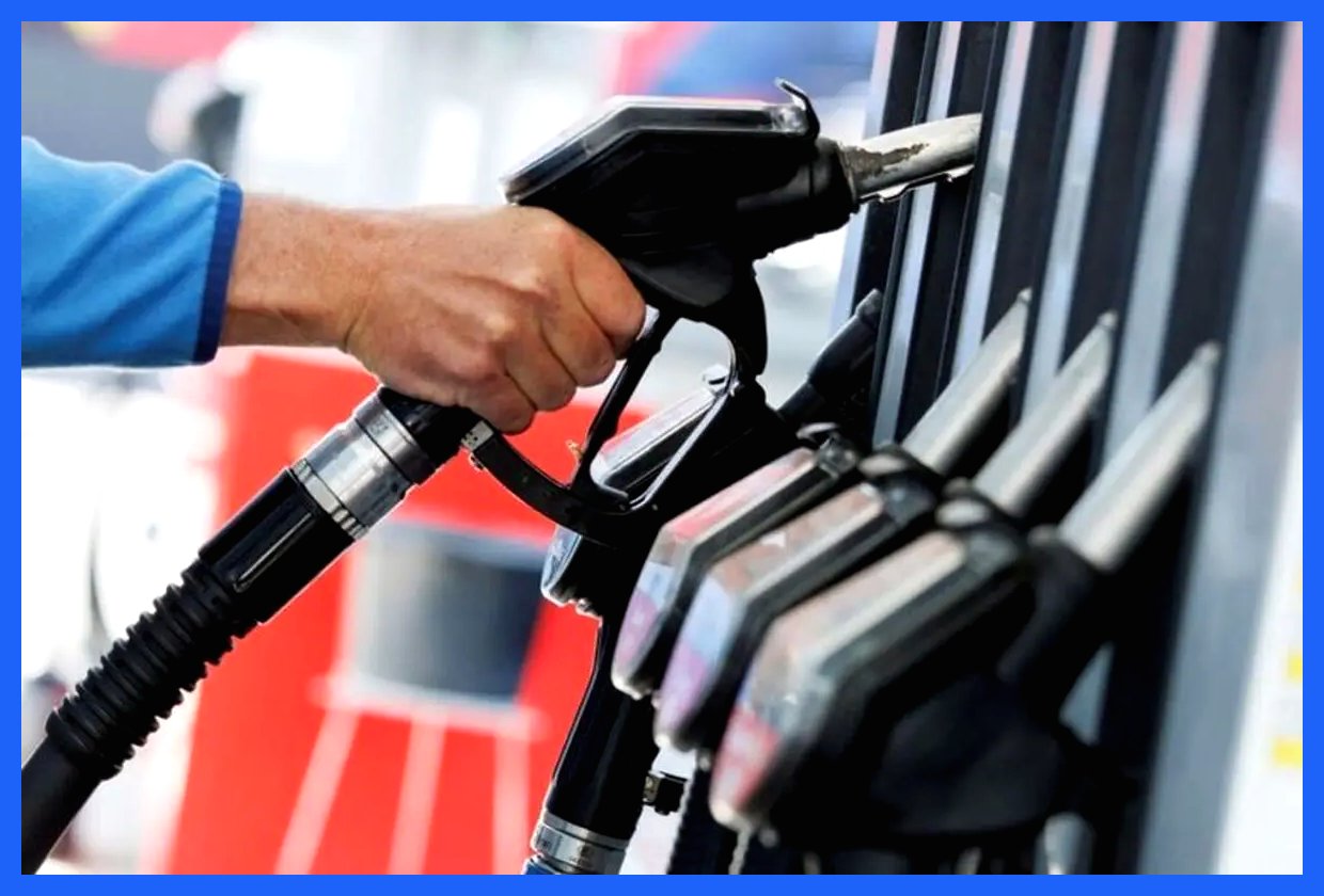 فوری/ احتمال اجرایی نشدن بنزین ۵ هزار تومانی در ۱۵ آذر