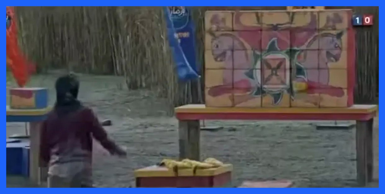 پرتاب سنگ به تاریخ ایران؛ نمایشی از ویران‌سازی ایران