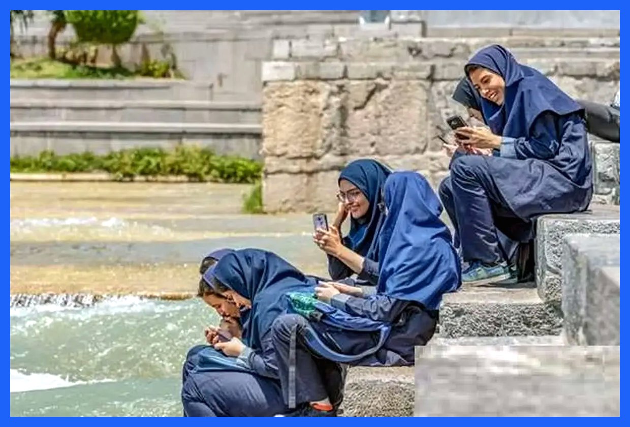 چرا نسل Z از مدارس و نهادهای سنتی ایران «فرار» می‌کند؟