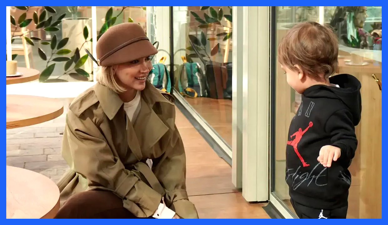 آرزوی بزرگ مینا مختاری برای فرزندش؛ همسر بهرام رادان از چالش‌ها و لذت‌های مادر بودن می‌گوید (عکس)