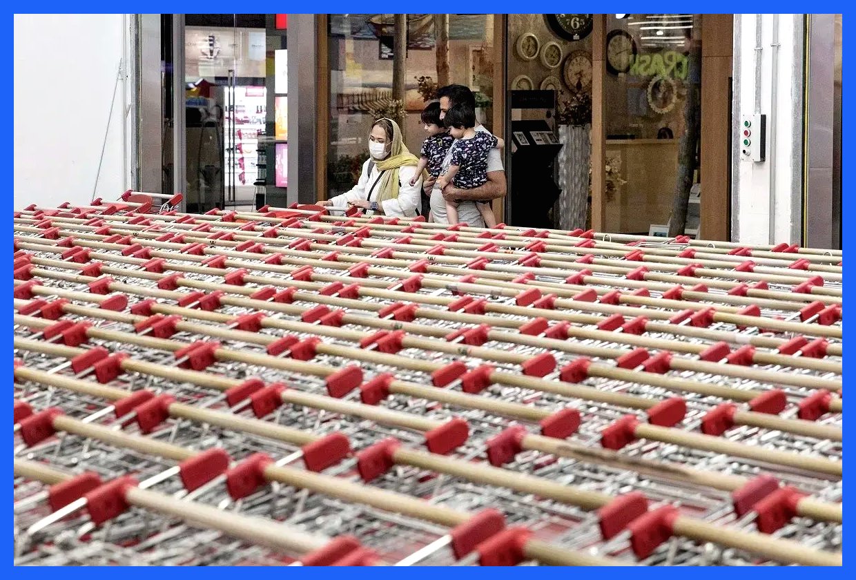 کاهش اقلام ضروری در سبد خرید خانوارها؛ تورم ۶۶ درصدی مواد غذایی