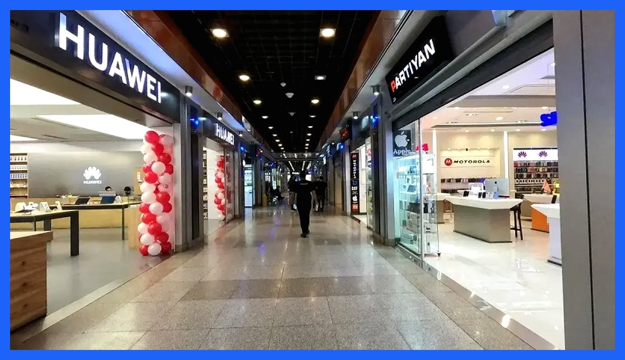 افزایش تقاضا برای گوشی‌های دست‌دوم و خدمات تعمیرات در پی کاهش قدرت خرید مردم