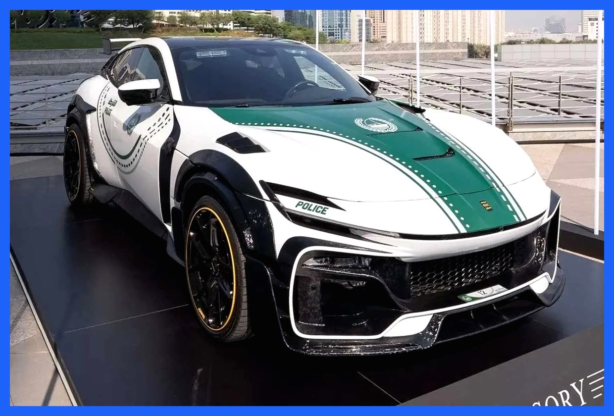 فراری پوروسانگوئه منصوری جدیدترین خودروی پلیس دبی(+عکس)