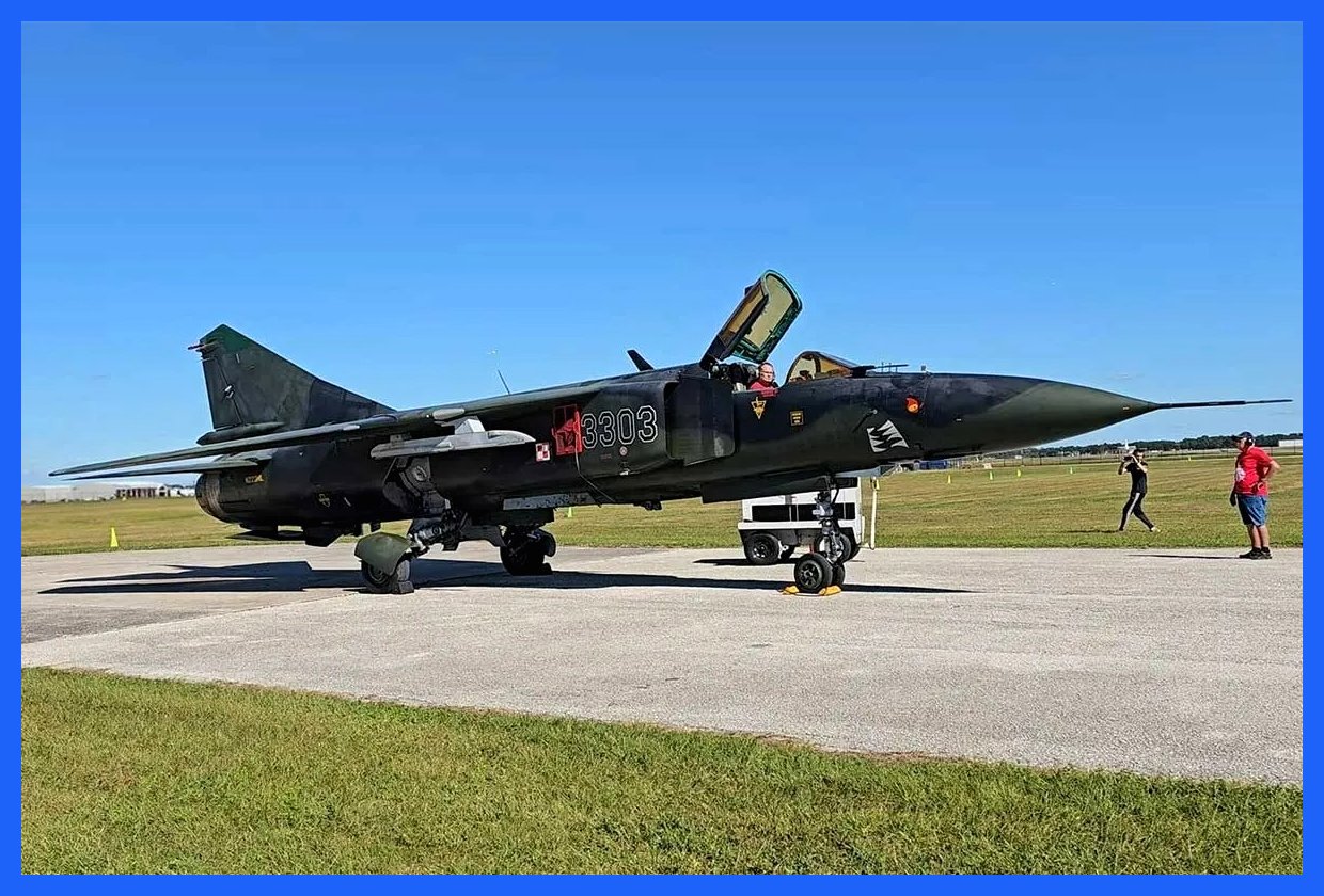 جنگنده میگ 23 ساخت شوروی به قیمت ۱۰۰ هزار دلار به فروش می‌رسد! (+عکس)