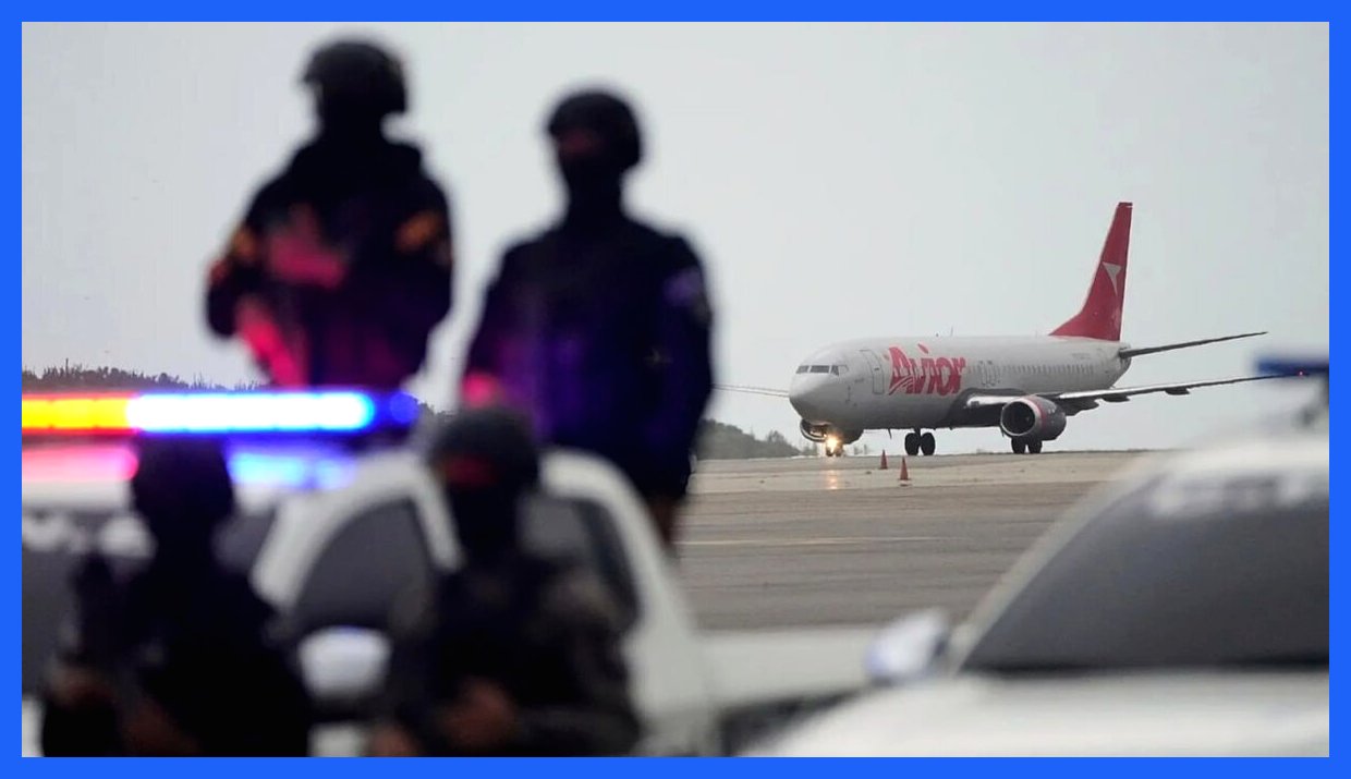 پرواز دومین هواپیمای حامل ایرانیان از ایالات متحده به کشور انجام شد. این پرواز به منظور تسهیل بازگشت هموطنان به وطن و همچنین پاسخ به درخواست‌های مکرر ایرانیان مقیم آمریکا ترتیب داده شده است. مسئولان مربوطه اعلام کردند که این اقدام در راستای حمایت از ایرانیان در خارج از کشور و تسهیل