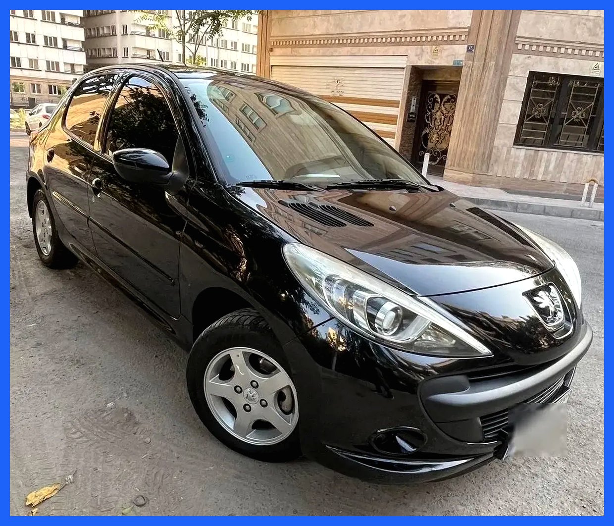 قیمت محصولات ایران‌خودرو در تاریخ ۶ آذر ۱۴۰۴؛ تیپ ۲۰۷ با بالاترین قیمت چقدر است؟