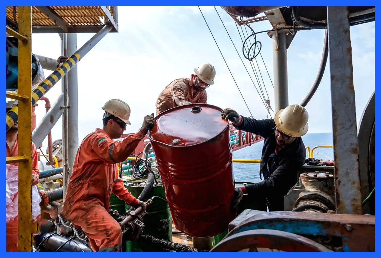 کاهش اندک قیمت نفت در بازار جهانی امروز سه‌شنبه ۲۵ آذر ۱۴۰۴