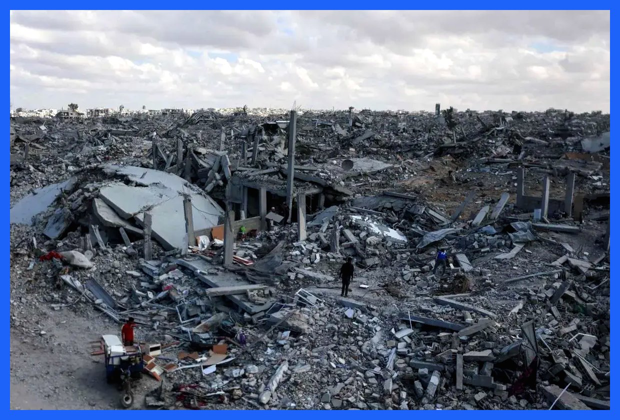 تل‌آویو با پیشنهاد دونالد ترامپ، رئیس‌جمهور پیشین ایالات متحده، برای پرداخت هزینه‌های آواربرداری در نوار غزه موافقت کرد. این تصمیم در راستای تلاش‌ها برای بازسازی مناطق آسیب‌دیده و کمک به ساکنان این منطقه اتخاذ شده است. به گزارش آگاهنا، این اقدام به دنبال بحران‌های اخیر