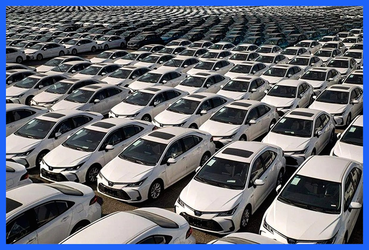 پیشنهاد به پزشکیان: آزادسازی همزمان واردات خودرو و قیمت بنزین