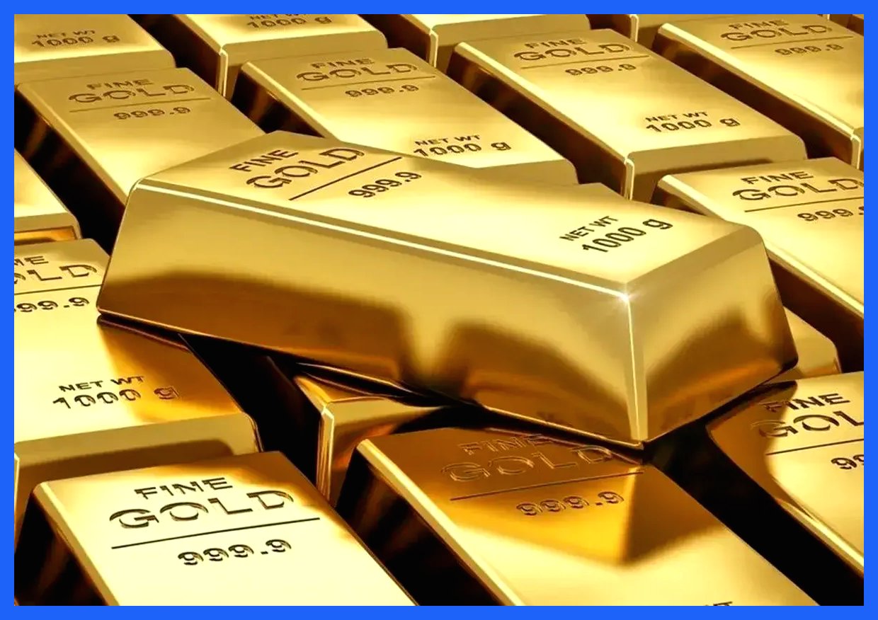 نرخ طلا و دلار در بازار امروز شنبه 8 آذر 1404