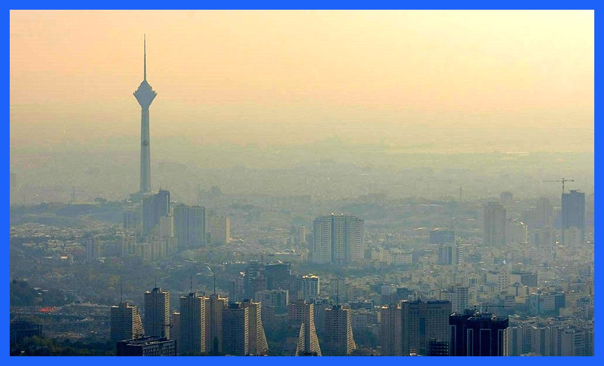 به گزارش آگاهنا، یکی از کارشناسان مسائل زیست‌محیطی اظهار داشت که مسئولان قادر به حل مشکل آلودگی هوا نیستند، زیرا توانایی انجام اقدامات مؤثر و به سود مردم را ندارند. این موضوع نشان‌دهنده نیاز به رویکردهایی جدی‌تر و عملی‌تر در زمینه مدیریت آلودگی هوا است.