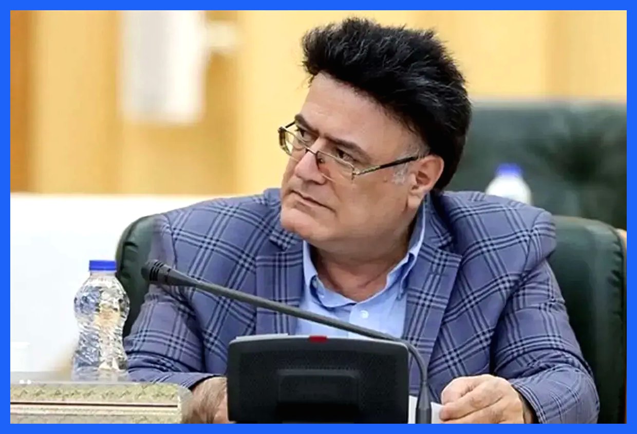 کارشناس اقتصادی: افزایش تدریجی قیمت بنزین بهتر از ثابت ماندن آن بود