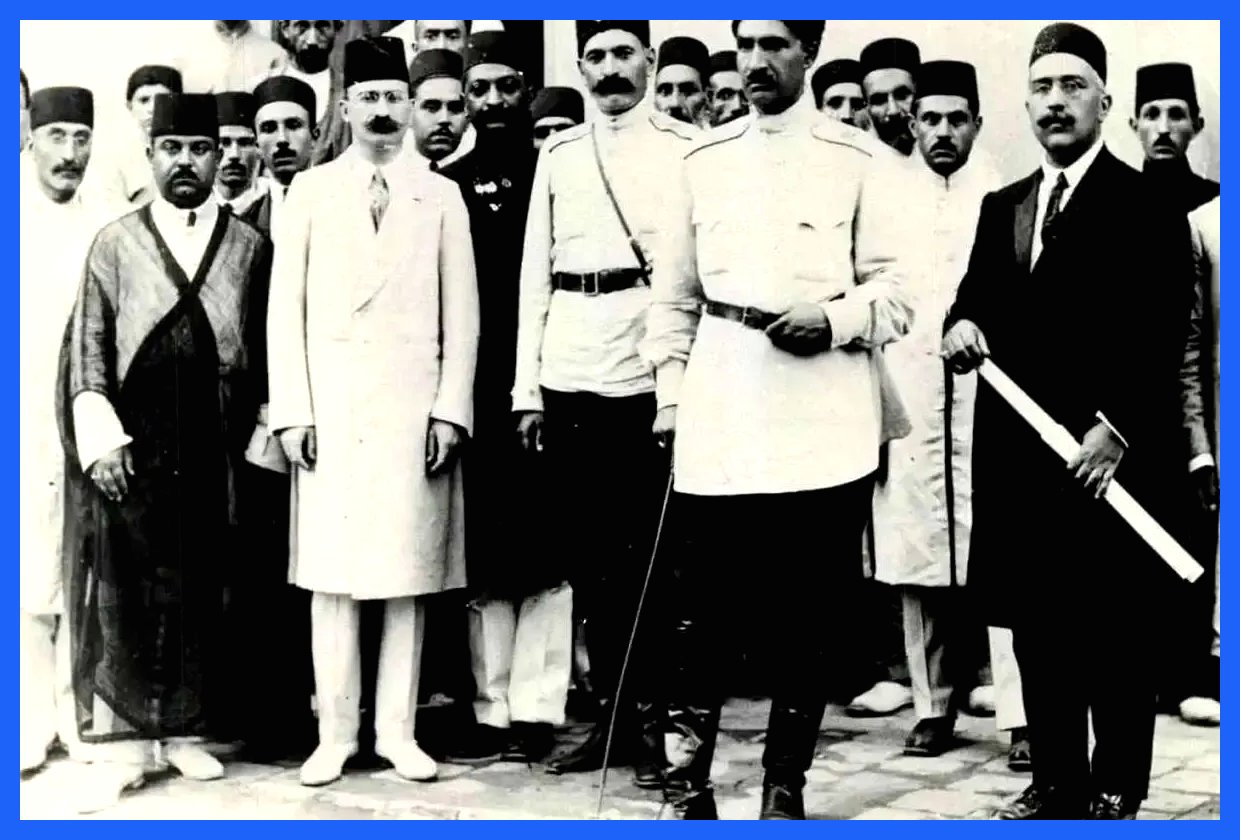 «رضاخان» پشت تیربار در کرمانشاه؛ سال ۱۲۹۱ (عکس)