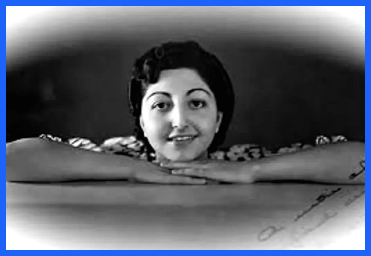 سفر زمان؛ «ملک ایرج و شیرین» فرزندان همایون‌دخت و نوه‌های احمدشاه قاجار در اروپا (عکس)