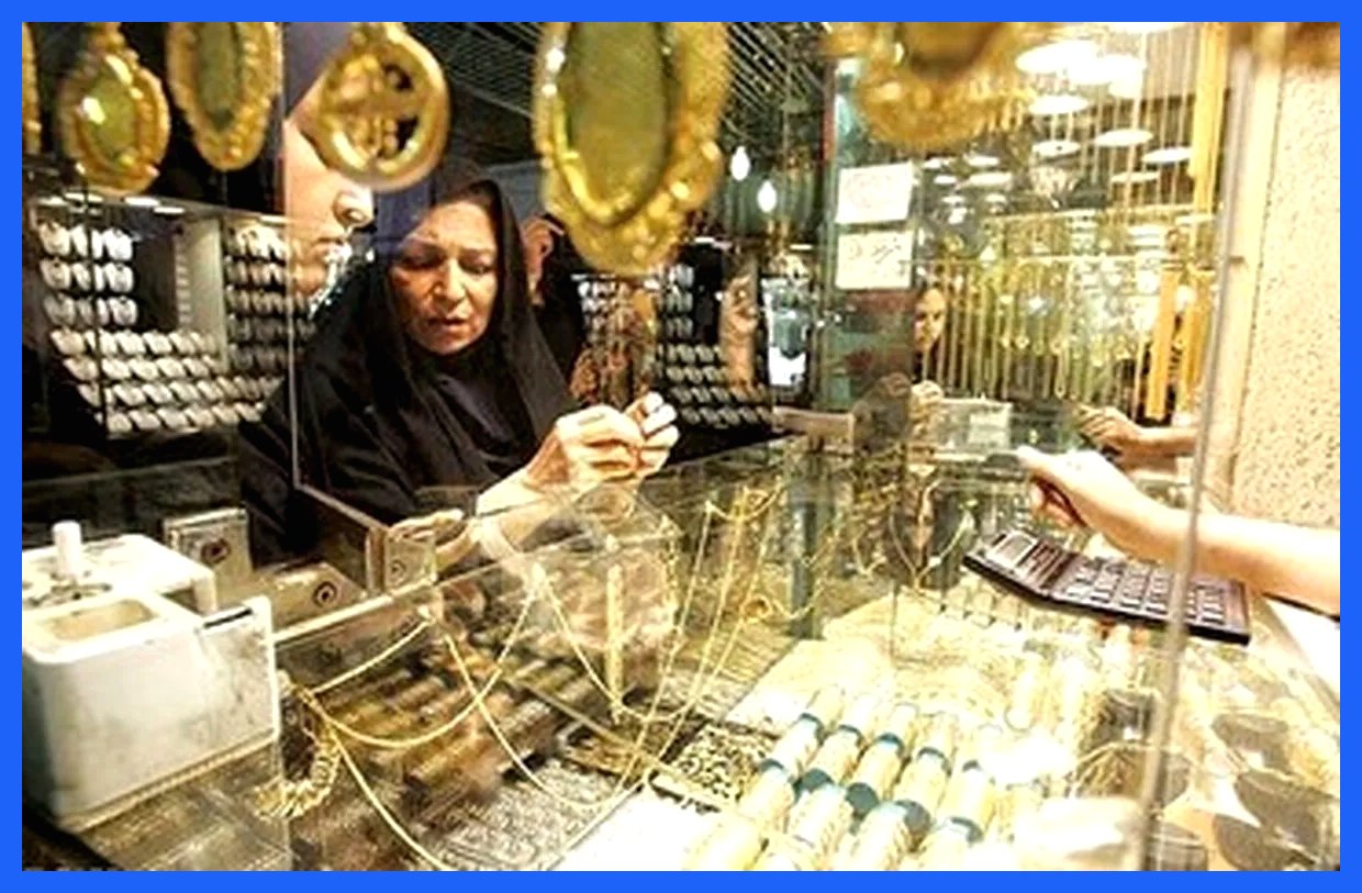 نوسانات چشمگیر قیمت طلا و سکه در عصر چهارشنبه ۵ آذرماه ۱۴۰۴
