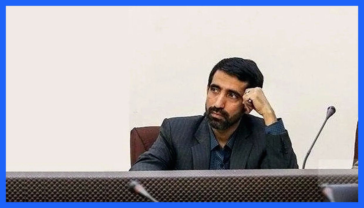 وقتی نقد و بررسی‌های انتقادی به مرز هتک حرمت و بی‌احترامی می‌رسند، وضعیت پیچیده‌تری ایجاد می‌شود. در چنین شرایطی، انتقادات ممکن است به جای اصلاح و بهبود، به تخریب شخصیت و اعتبار افراد منجر شوند. این موضوع نیازمند دقت و حساسیت بیشتری است تا از تبدیل نقد