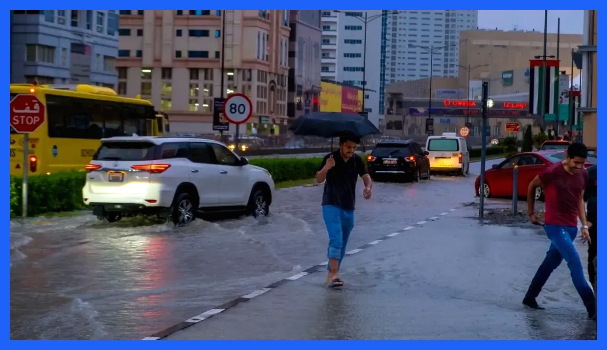 امارات زیر باران: سیلاب و آب‌گرفتگی خیابان‌ها!