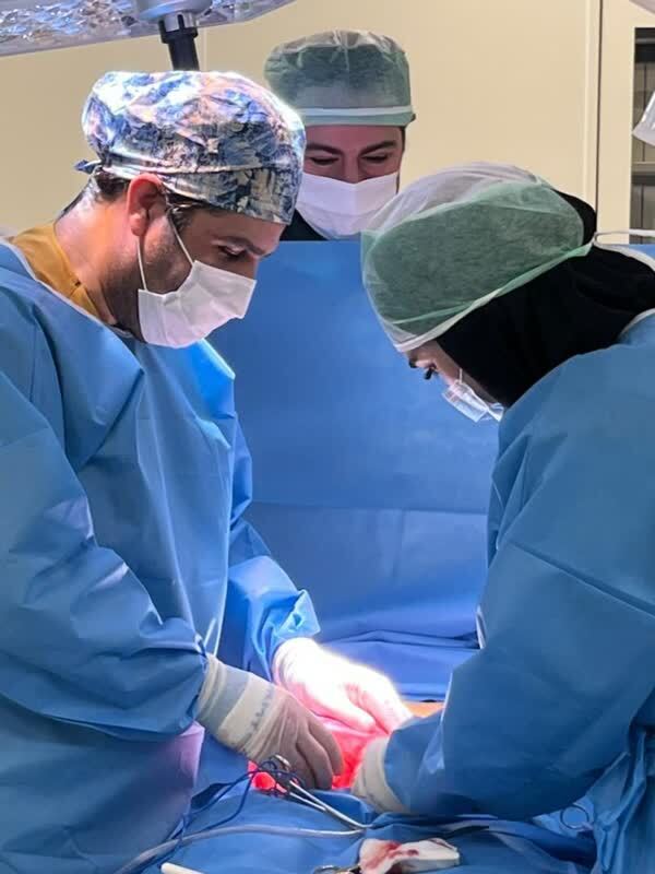 نخستین جراحی در بیمارستان آیت‌الله هاشمی رفسنجانی انجام شد
