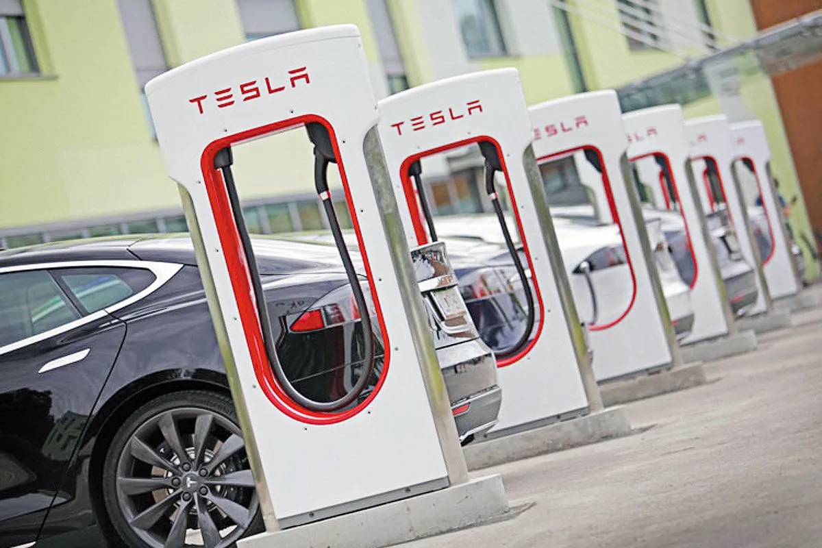 افتتاح بزرگترین ایستگاه سوپرشارژر تسلا در دنیا