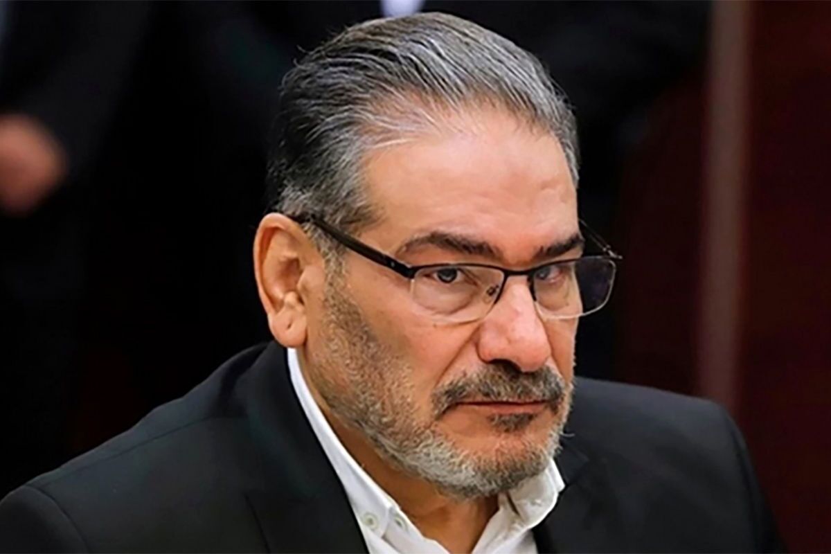 به گزارش آگاهنا، علی شمخانی، دبیر شورای عالی امنیت ملی کشور، اعلام کرد که ایران هنوز به طور کامل از توانمندی‌های دریایی خود رونمایی نکرده است. وی افزود که این توانمندی‌ها به زودی در معرض نمایش قرار خواهد گرفت و تأکید کرد که قدرت دریایی ایران در سطح بالایی قرار دارد. شمخانی همچنین