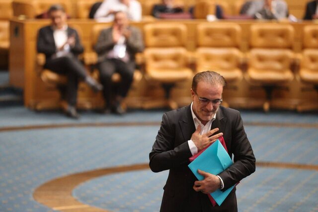 رئیس‌زاده همچنان سکان سازمان نظام پزشکی را در دست دارد