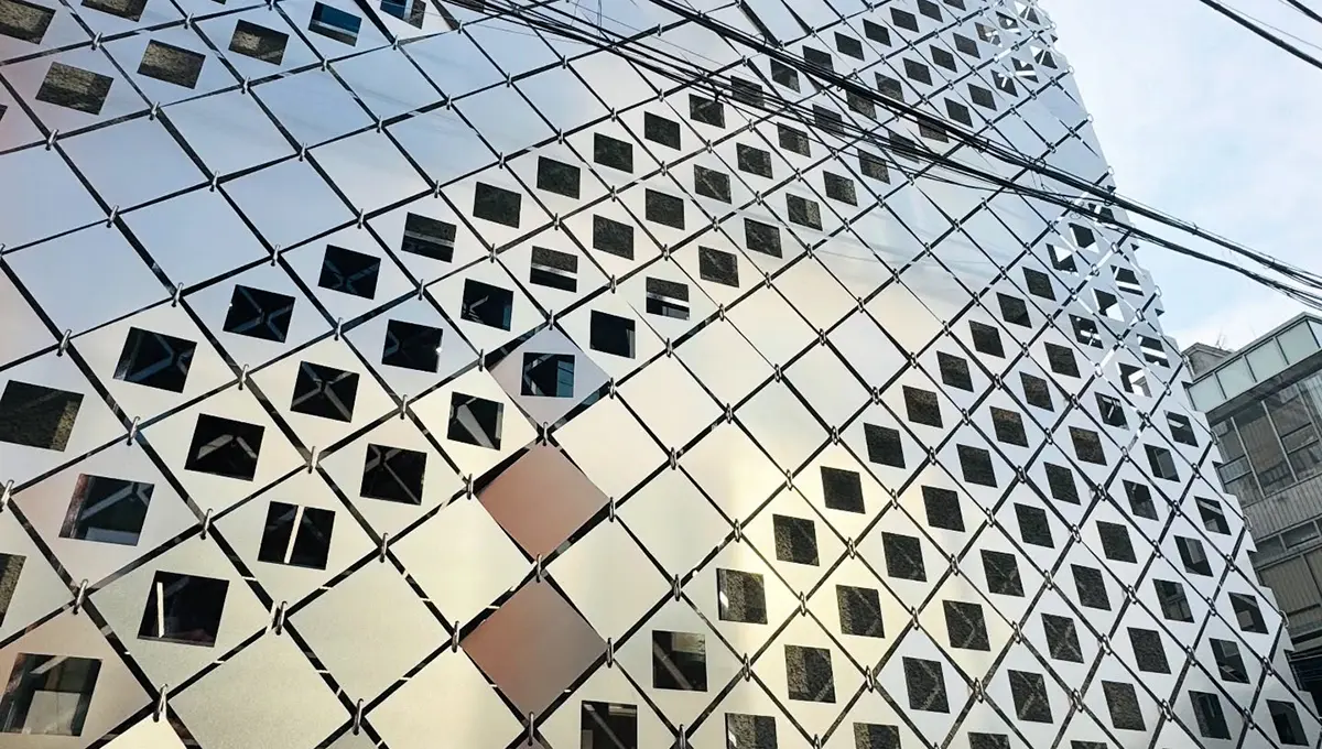 تبدیل خانه‌ای مسکونی به فروشگاه پرچم‌دار آدیداس در کره جنوبی (+عکس)