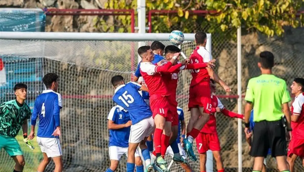 تعطیلی کامل مسابقات فوتبال تهران؛ آلودگی شدید هوا، لیگ‌های استانی را متوقف کرد
