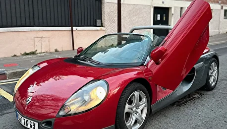 رنو اسپایدر؛ خودرو کمیاب فرانسوی که احتمالا ندیده اید (+فیلم و عکس)