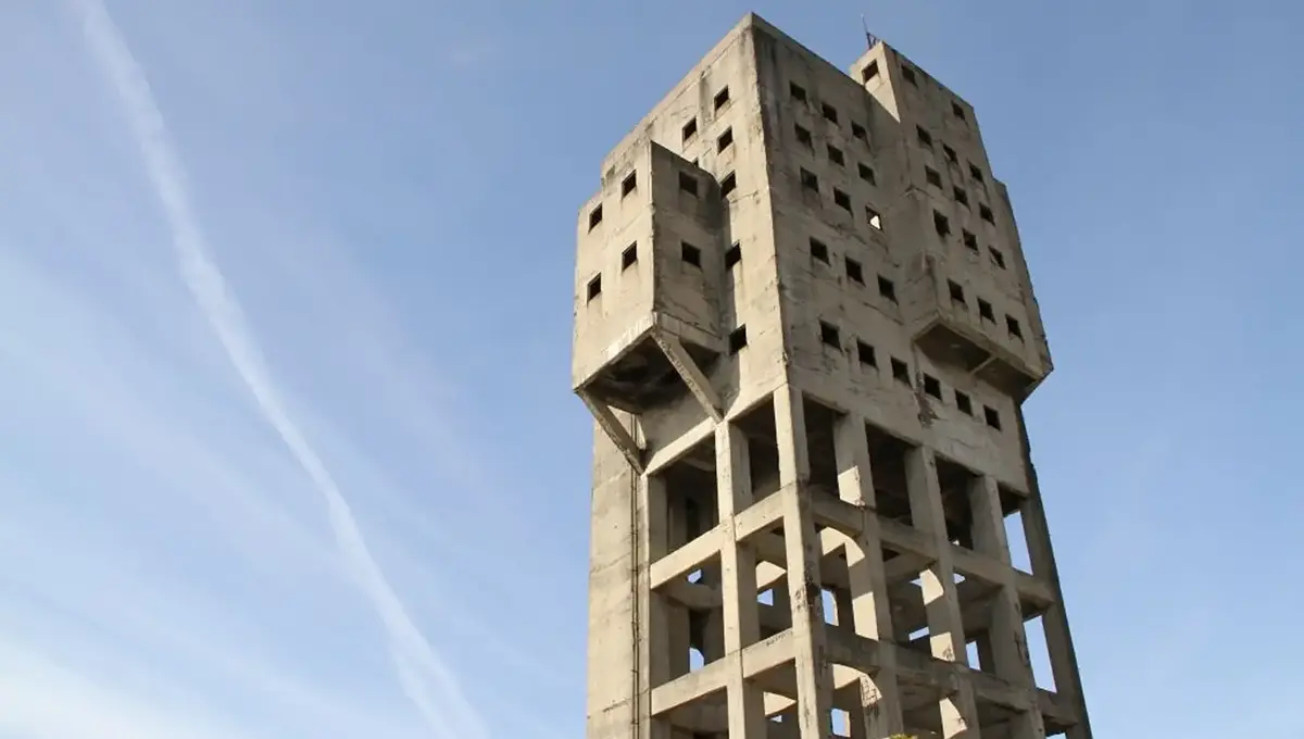 نماد بتنی دوران جنگ؛ اثر معماری برجسته ژاپن (+عکس)