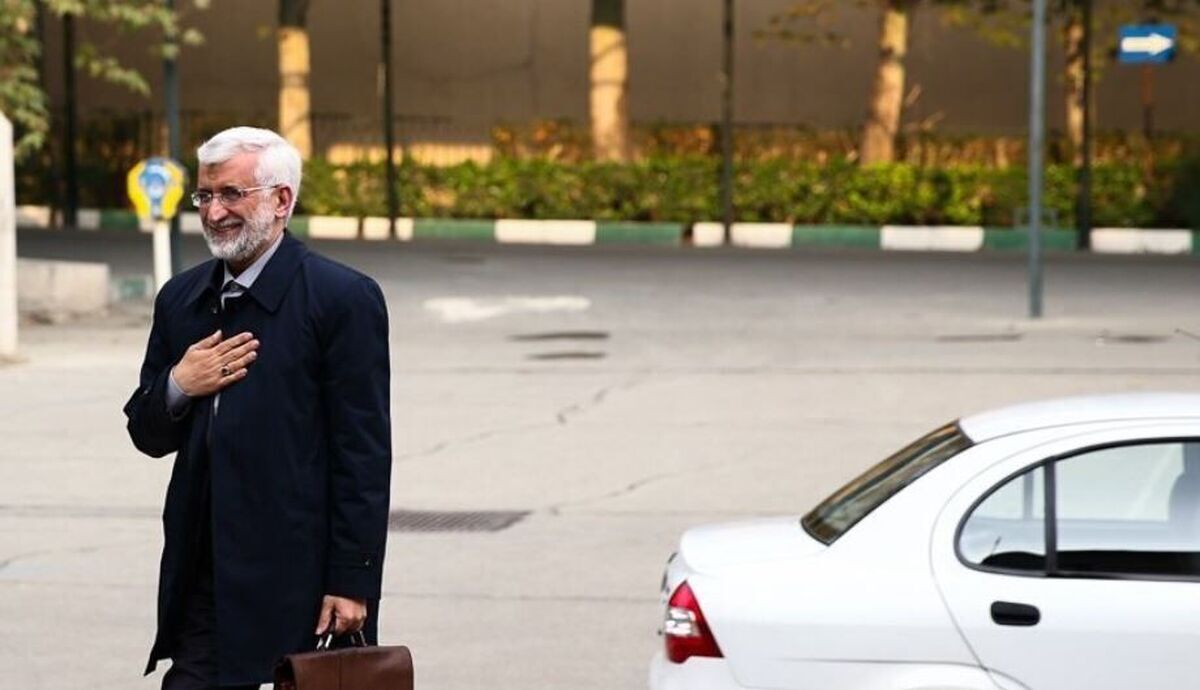 دفتر سعید جلیلی به ادعاهای مطرح شده درباره تیبای ضدگلوله واکنش نشان داد و اعلام کرد: تنها خودرویی که از نظر امنیتی بهبود یافته، یک پراید بوده است. این اظهارات به وضوح نشان‌دهنده عدم صحت ادعاهای اخیر در خصوص خودروهای مورد بحث است. به گزارش آگاهنا، این واکنش